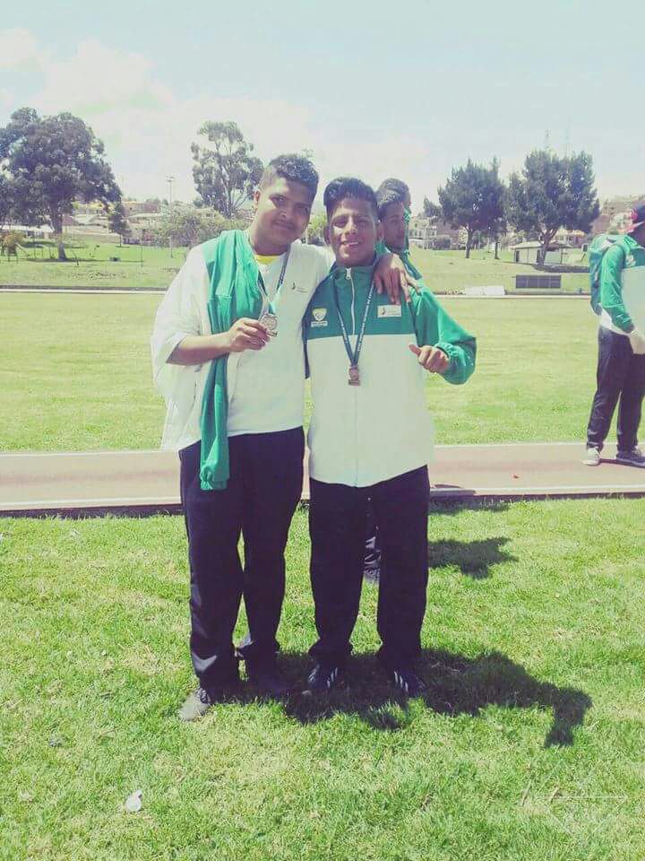 Karlydr's tweet photo. Felicitaciones a la delegación esmeraldeña q participó en los #JuegosNacionales #DeporteAdaptado #Cuenca2016 ¡Estamos orgullosos de ustedes! https://t.co/V9wbJP4kgW