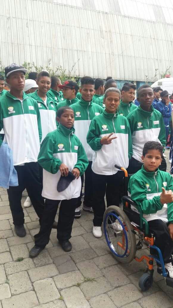 Karlydr's tweet photo. Felicitaciones a la delegación esmeraldeña q participó en los #JuegosNacionales #DeporteAdaptado #Cuenca2016 ¡Estamos orgullosos de ustedes! https://t.co/V9wbJP4kgW
