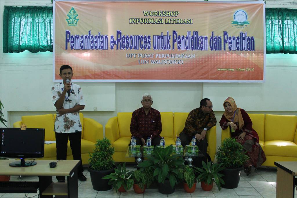 UIN Walisongo Literasi Informasi 2015 fpptijawatengah.wordpress.com/2016/12/09/uin…