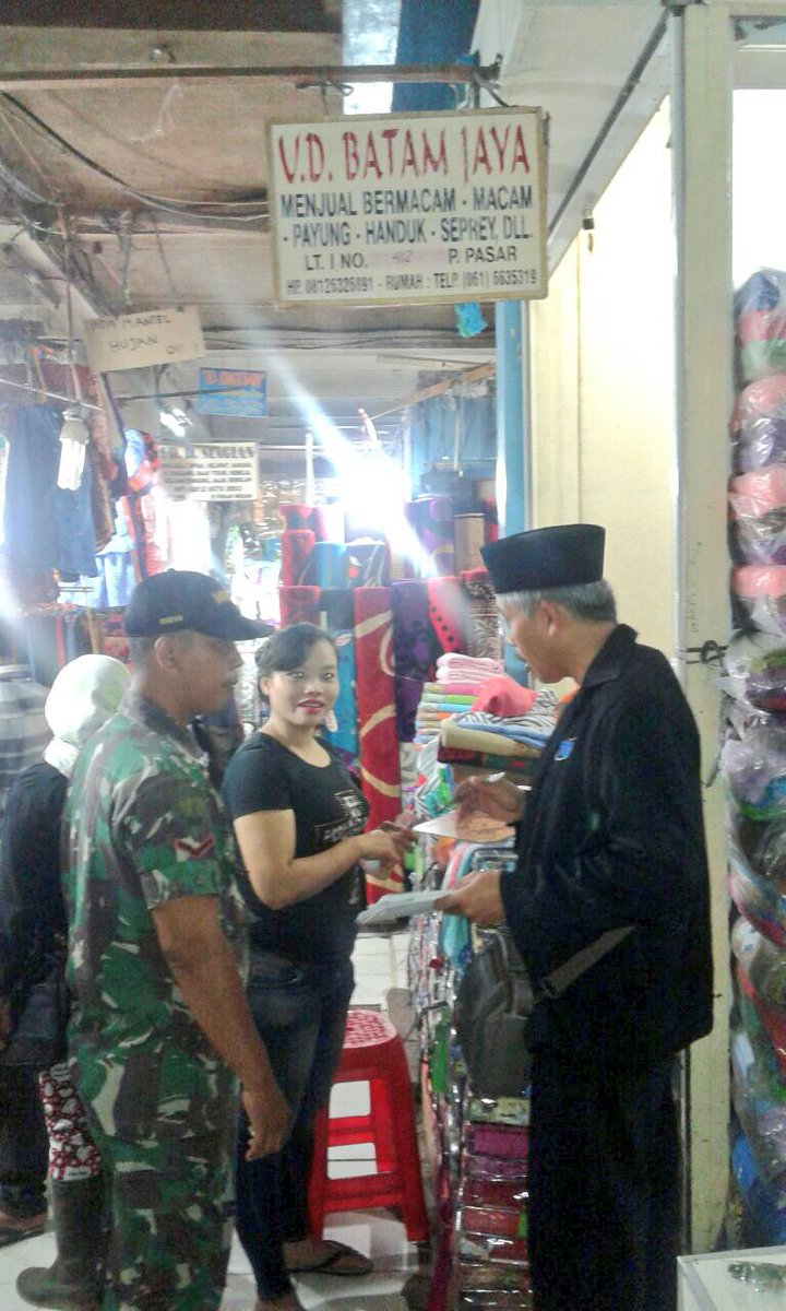 indonesiaport's tweet image. (9/12) Tim IPC turut berpartisipasi bersama Pelindo I di Pidie dalam Posko Bantuan Bencana Gempa Aceh. #BUMNHadirUntukNegeri #SinergiPelindo