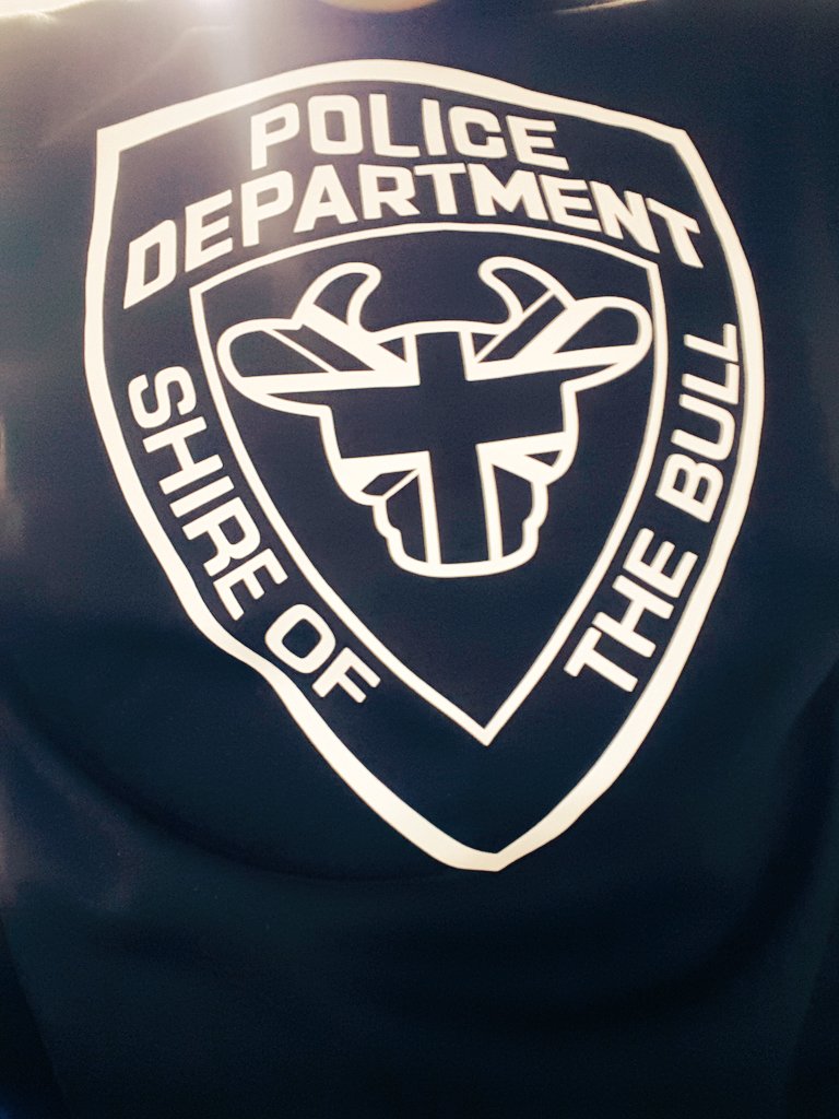outtoyou's tweet photo. Middle of #NightShift gym session in full swing! Rocking my amazing new #ProjectSheild @BullshirePolice tee!! #LoveIt #FitBlueLine 💪🚔 https://t.co/iuj0xhorwh