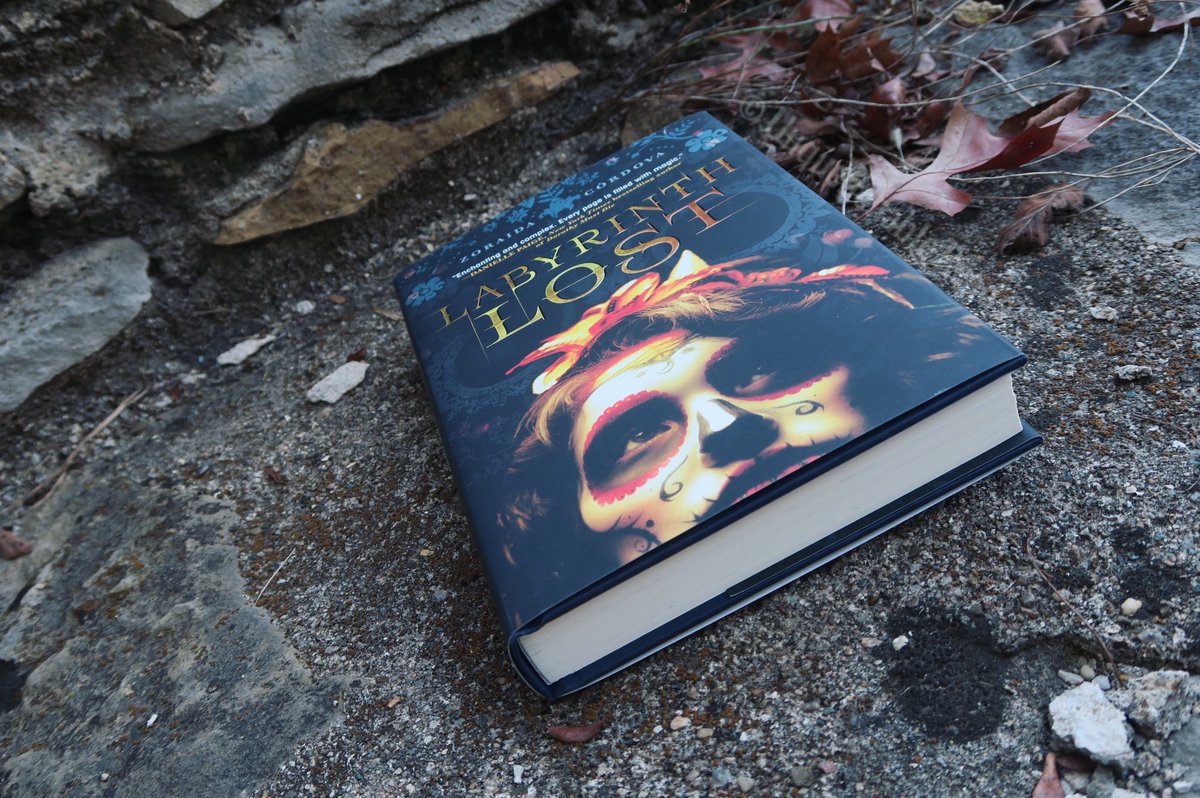 unquenchablea's tweet photo. Labyrinth Lost  by @zlikeinzorro  ✨Magic and has a great plot line! https://t.co/gB9N8lY1wE  #TheRecUGive https://t.co/peq45AGGU3