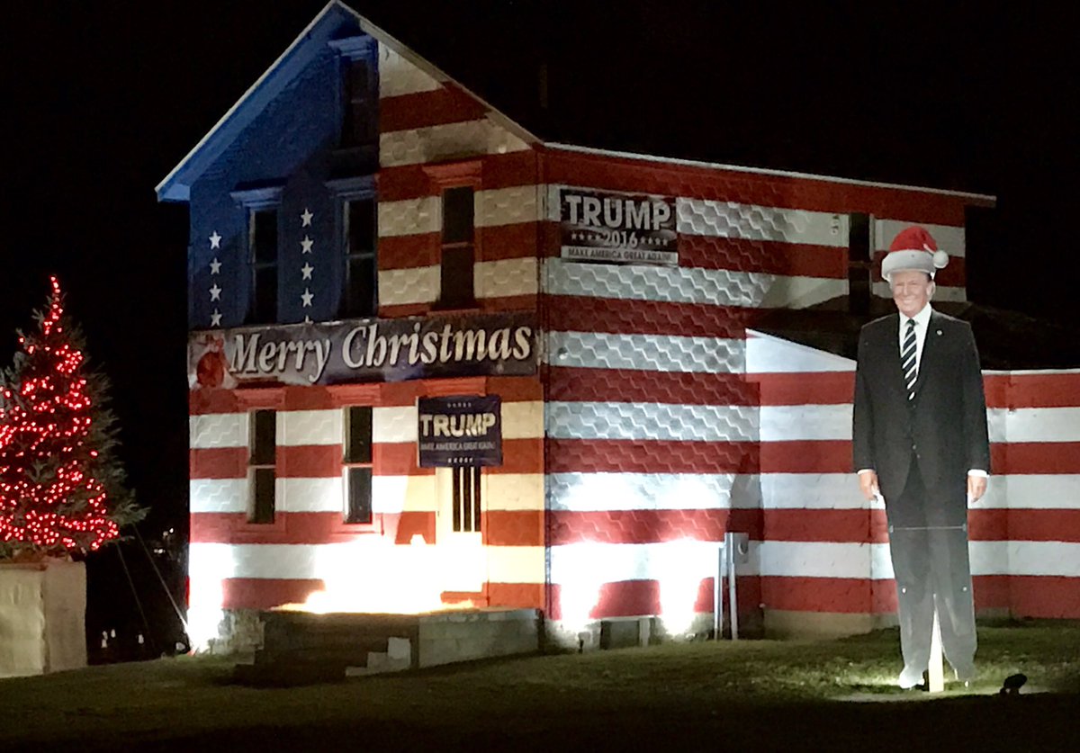 Leslie Rossi On Twitter Wishing All A Very Merry Christmas This Holiday Season From The Trump House Here In Pennsylvania