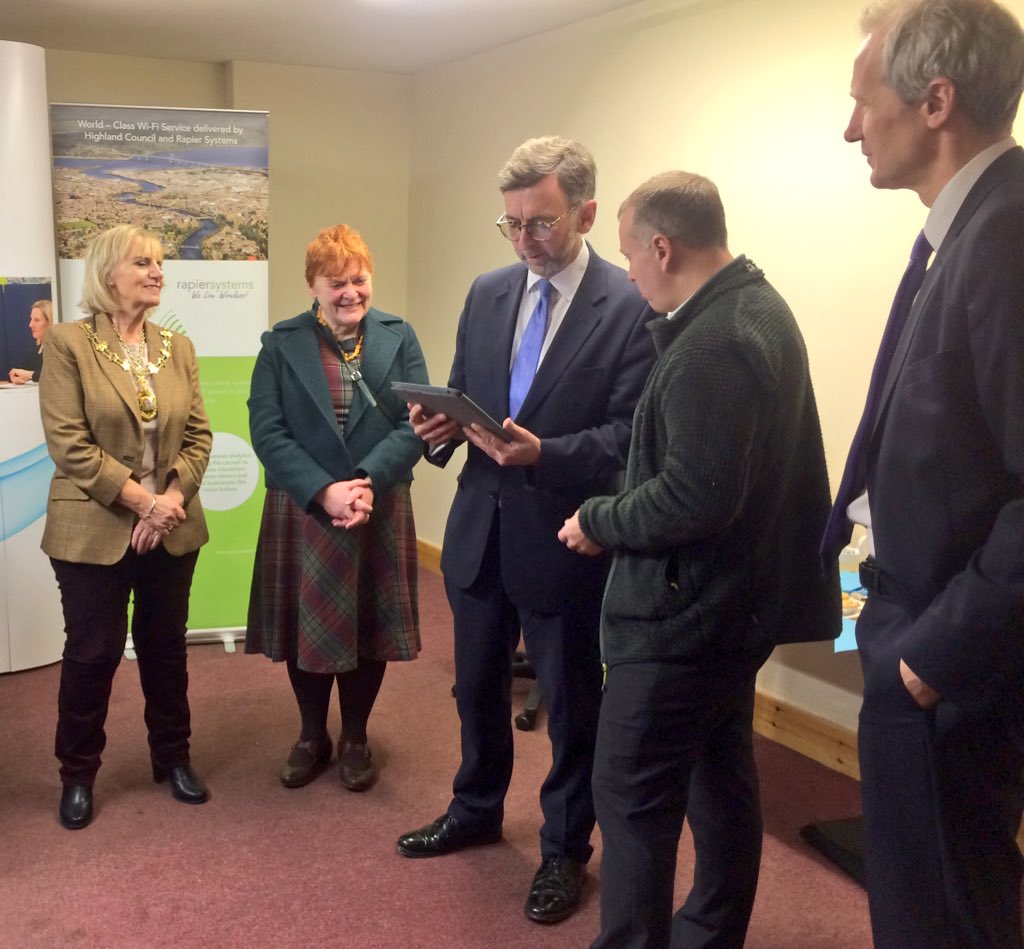 .<a href="/ScotlandDunlop/">Andrew Dunlop</a> saw a demo of the pilot of free city wifi in Inverness's Victorian Market with <a href="/CllrDavidson/">Margaret Davidson</a> and <a href="/CllrCarmichael/">Helen Carmichael</a>