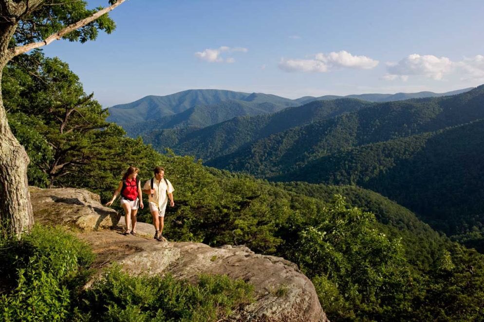 ednfstaff's tweet photo. Before going to this mountain see the tips here https://t.co/EjZrL7mA8R https://t.co/QR5WPGioIT