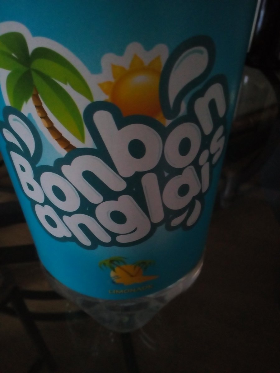 Eaudereey's tweet photo. Les vrais bails #bonbonanglais #teamGasy #teamMalgache https://t.co/Z55SKIM13V