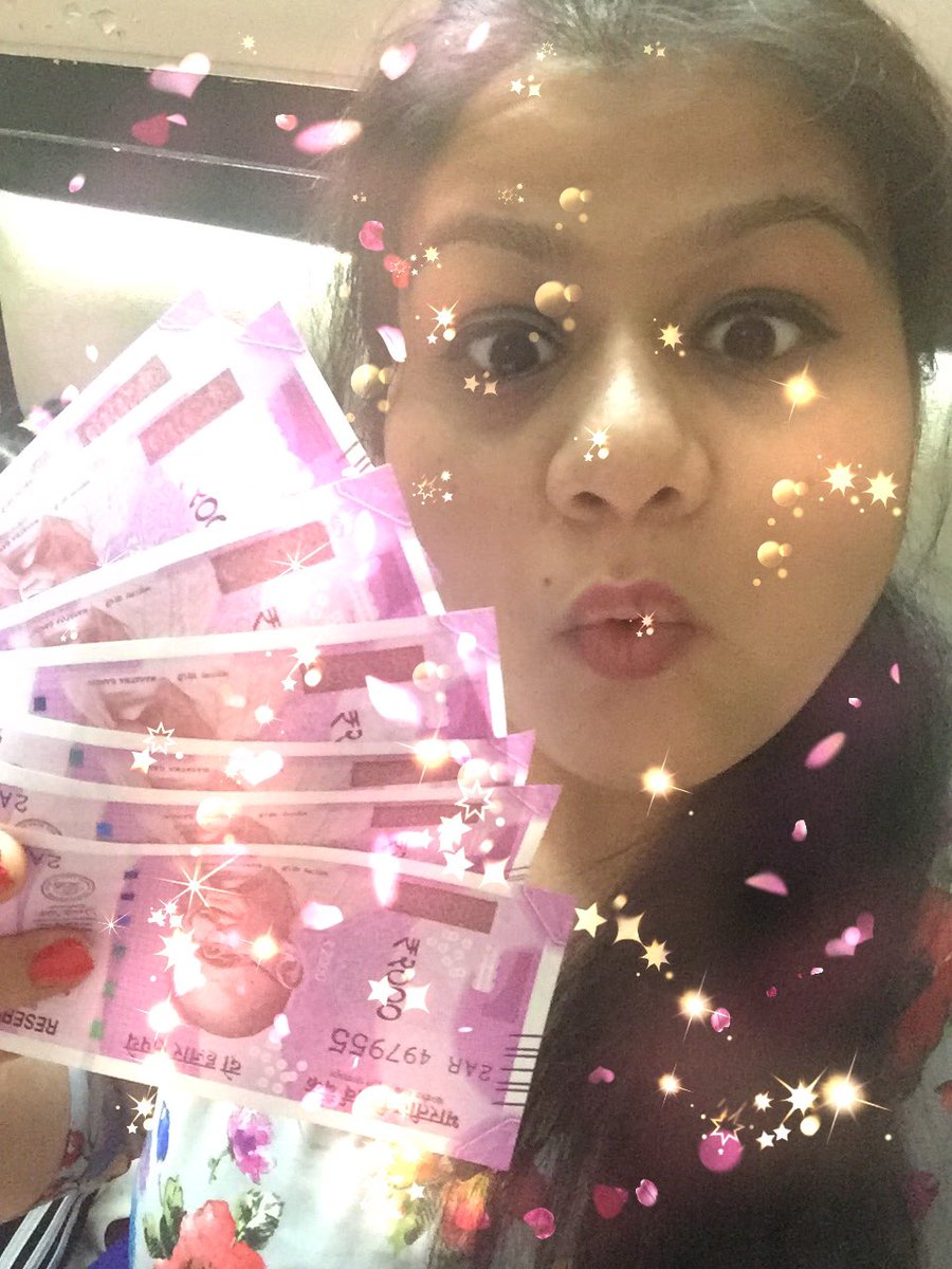 Power_Of_Hold's tweet photo. @TeaTrailsIndia #BubbleTeaFest i get bubbly when hubby gives money to shop more n more😝 https://t.co/NGSYdhNa8c