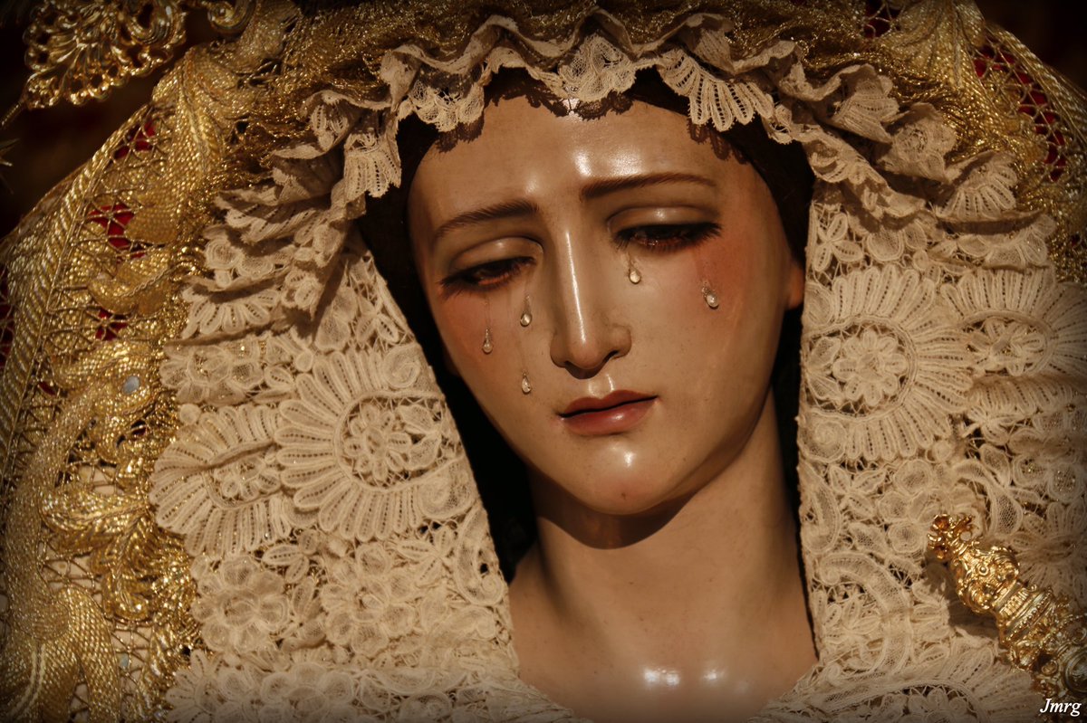 passio_granada's tweet photo. Besamanos de la Virgen del Rosario ya en

https://t.co/Ftyxeu7hBR https://t.co/SFd56DsiBO