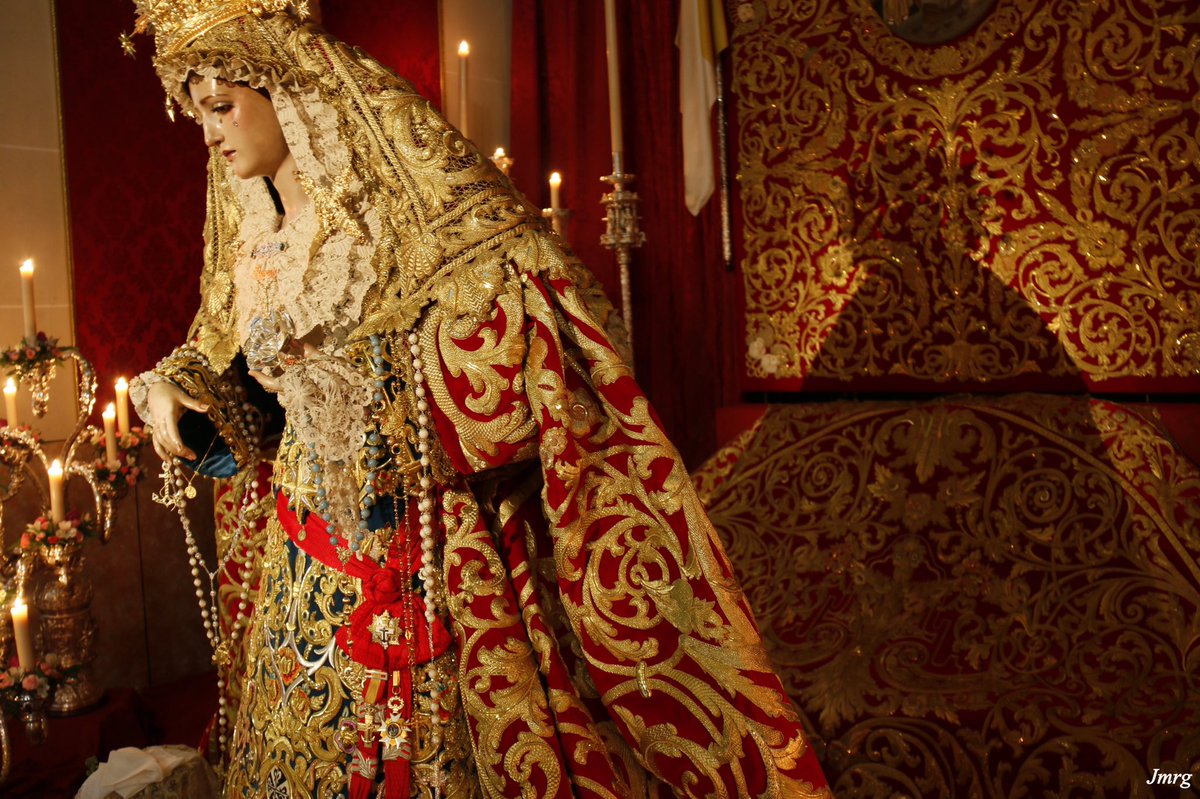 passio_granada's tweet photo. Besamanos de la Virgen del Rosario ya en

https://t.co/Ftyxeu7hBR https://t.co/SFd56DsiBO