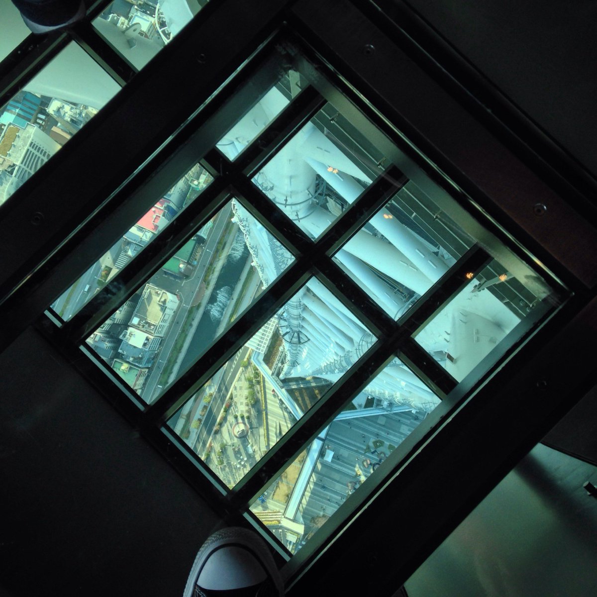 Uru A Twitter 東京スカイツリー 天望デッキ フロア340のガラス床