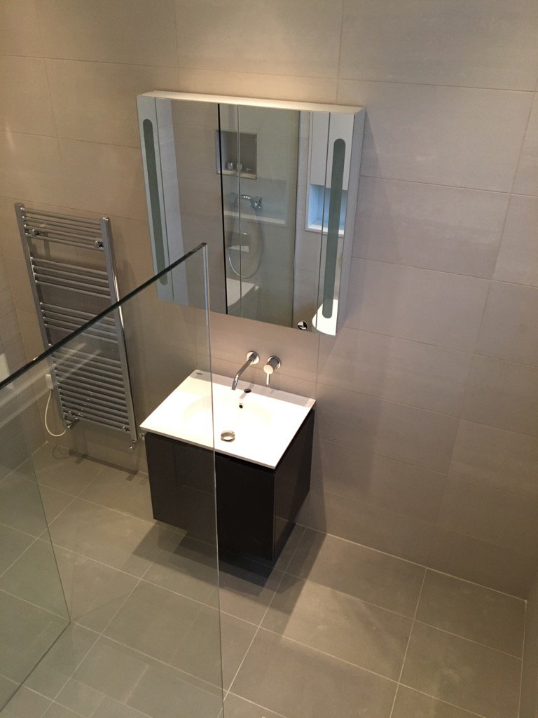 Collfin's tweet image. Campden Hill Gardens - Completed Shower Room with Floating Vanity Unit