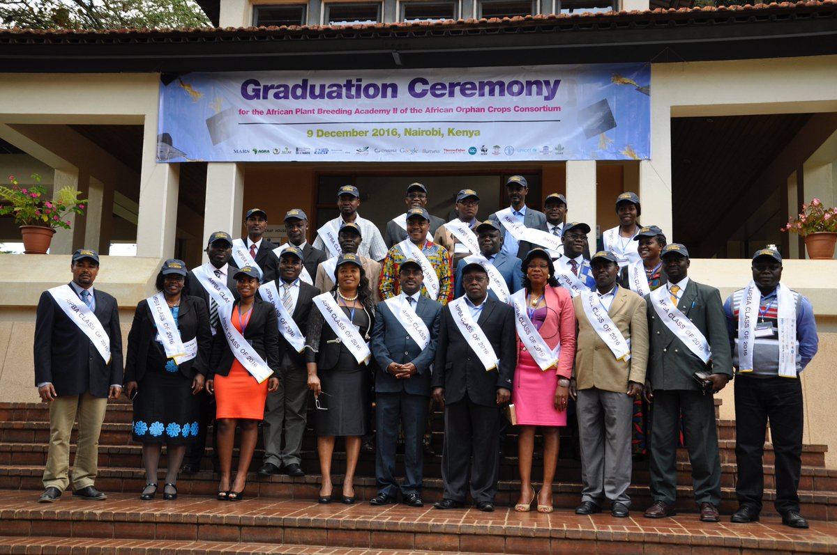 Congratulations to the African Plant Breeding Academy class of 2016 bit.ly/2giBnjh <a href="/ucdavis/">UC Davis</a> @UCDavisCFIIE <a href="/NEPAD_Agency/">AUDA-NEPAD</a>