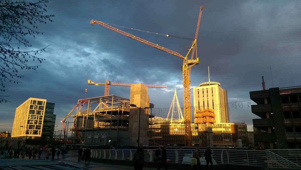 davywavy's tweet photo. Cardiff 2.0 under construction #Cardiff https://t.co/ijPOOO2XG7