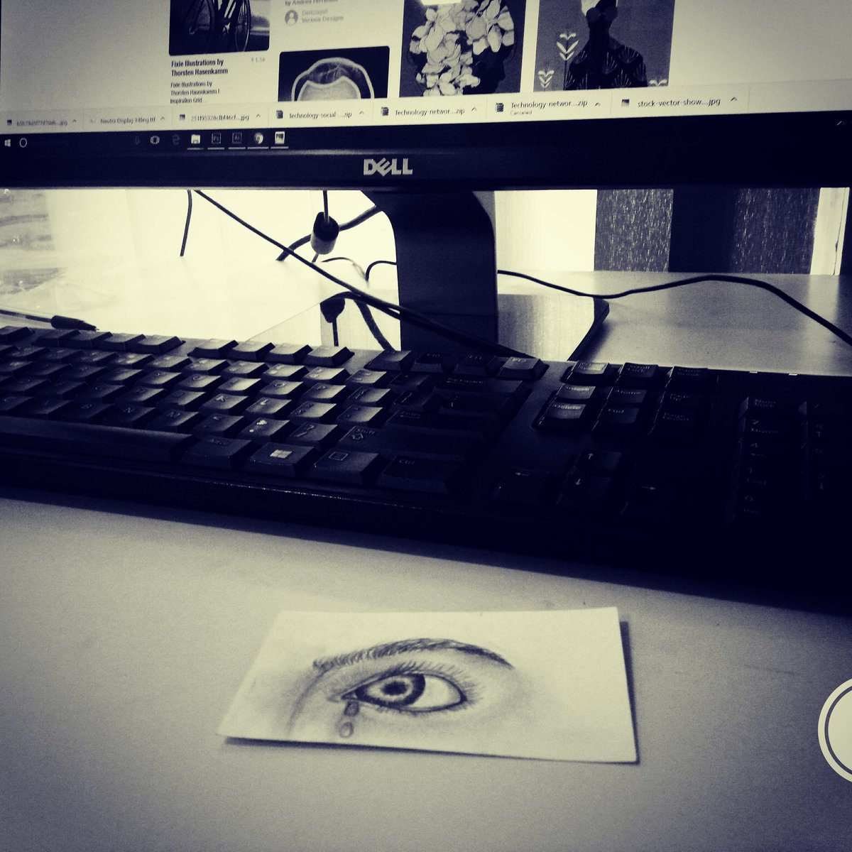 robinxaviern's tweet photo. Drawing ☺ https://t.co/R1dyHZyr7U