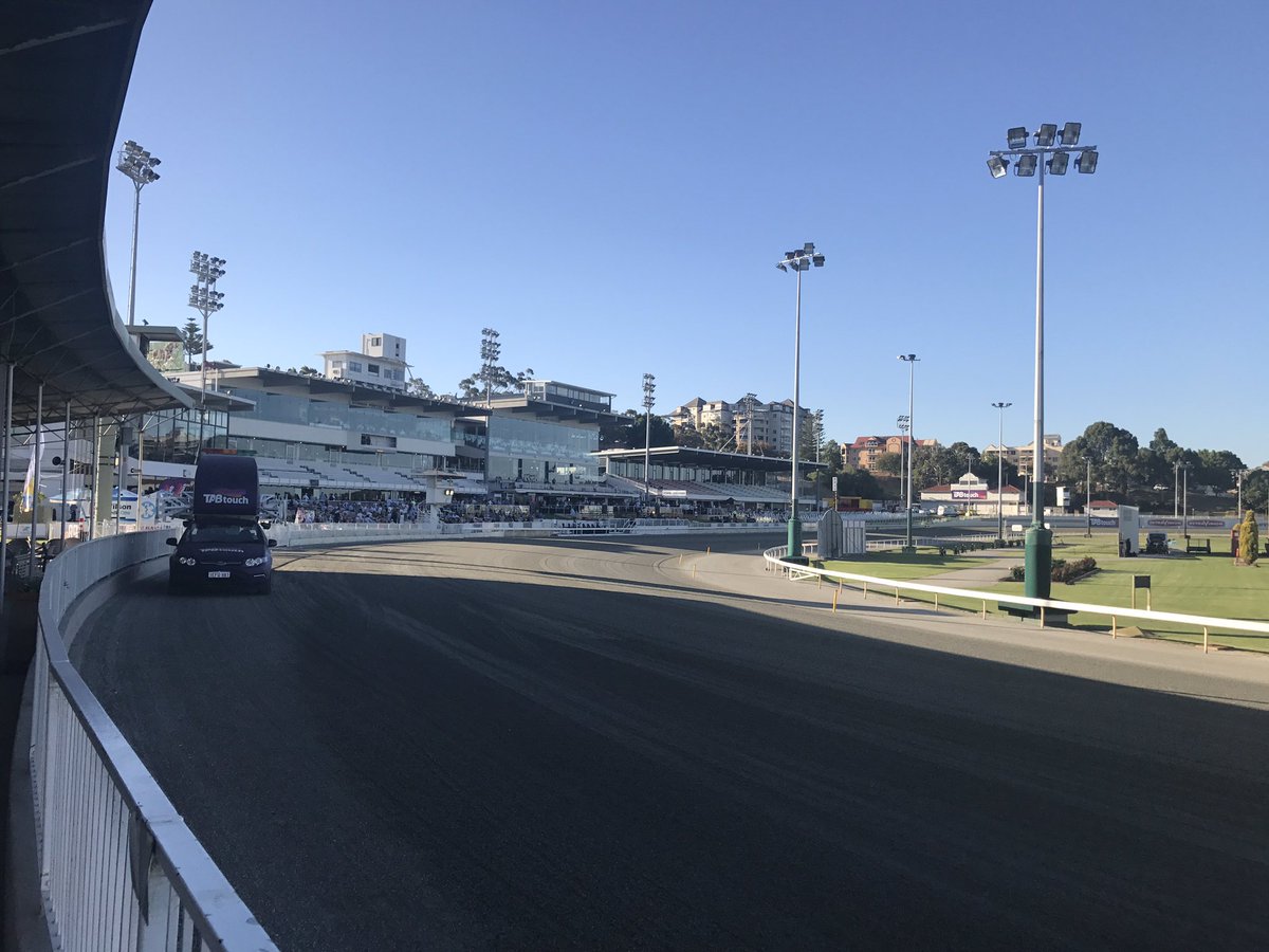 It's <a href="/PerthInters/">Perth Inter Dominion</a> final night ... <a href="/GloucesterPark/">Gloucester Park</a> <a href="/SkyRacingAU/">SKY Racing</a>