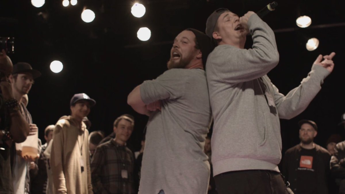 FrescoMc's tweet photo. Det er længe siden jeg har postet noget her. Nå, men Mix og jeg vandt over Balthasar og Dr. Phill til RapSlam Battles 19! #StopperPåToppen https://t.co/S2gErB8SGB