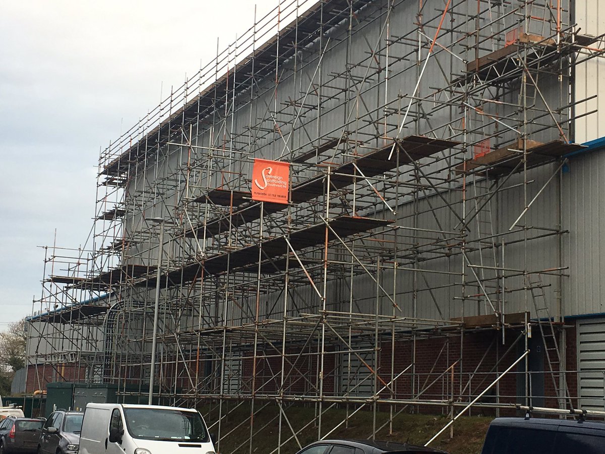 SovereignScaff's tweet photo. Scaffold for new Recycling Power Station roof works, for all scaffold enquiries call 01752 785858 https://t.co/0rA9DOKz77