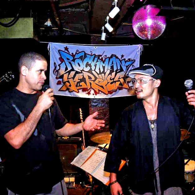 2ucci_r2's tweet photo. Everybody, nice to meet you again!!!
I'm 2ucci.
Rock Steady Crew.
Leading FUNKY HIPHOP movement "RockmanSERIES".
The moment.
#2ucci https://t.co/5rX7qH3L4M