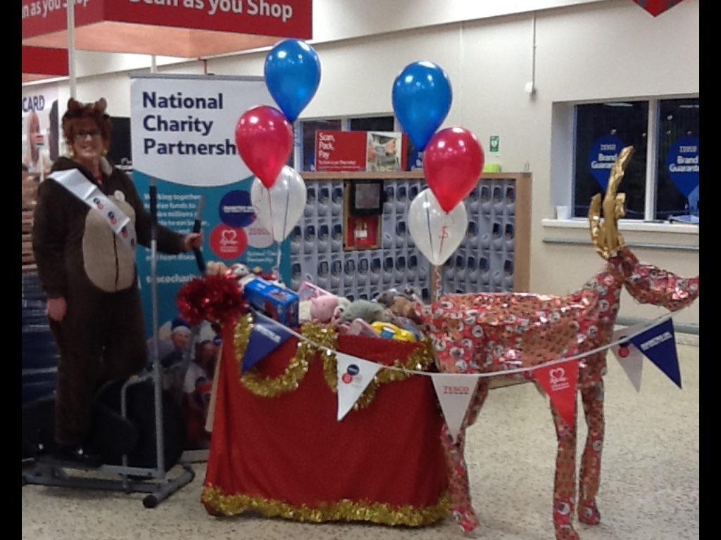 Fundraising BHF / DUK❤️💙How many steps to Lapland <a href="/SarahBr65932385/">Sarah Brown</a> @WirralRadio921 @njs1281 @bigsi74 <a href="/stevieo1968/">steven oliver</a> <a href="/MARTX80/">Martin Cross</a> @WIRRALGLOBENEWS