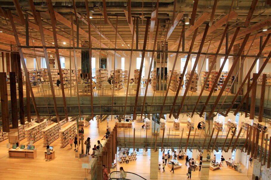 kentikuA8Bot's tweet image. 隈研吾 / 富山
「富山キラリ」