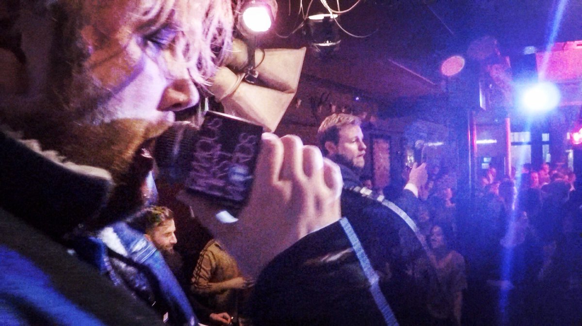 FFW_UK's tweet photo. Hail to the king! Last night new shooter chris came , sang and conquered! #famousfirstwords #themacbeth #ffw #london #champion #MicDrop https://t.co/N62dQZRbYG