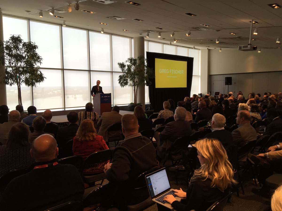 KyanaWorks's tweet photo. @louisvillemayor is talking about the importance of lifelong learning at the #PowerForwardLou Summit https://t.co/Mdv4gcMn10