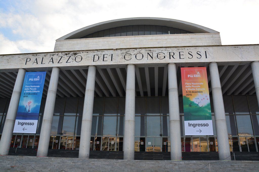 cultorait's tweet photo. L’Atlante digitale del ‘900: tutta la #letteratura del Secolo Breve in un clic
Di @AlessioZazzetta
https://t.co/Lt3xlw05dy 

#libri #cultura https://t.co/Pa9j02dKFq