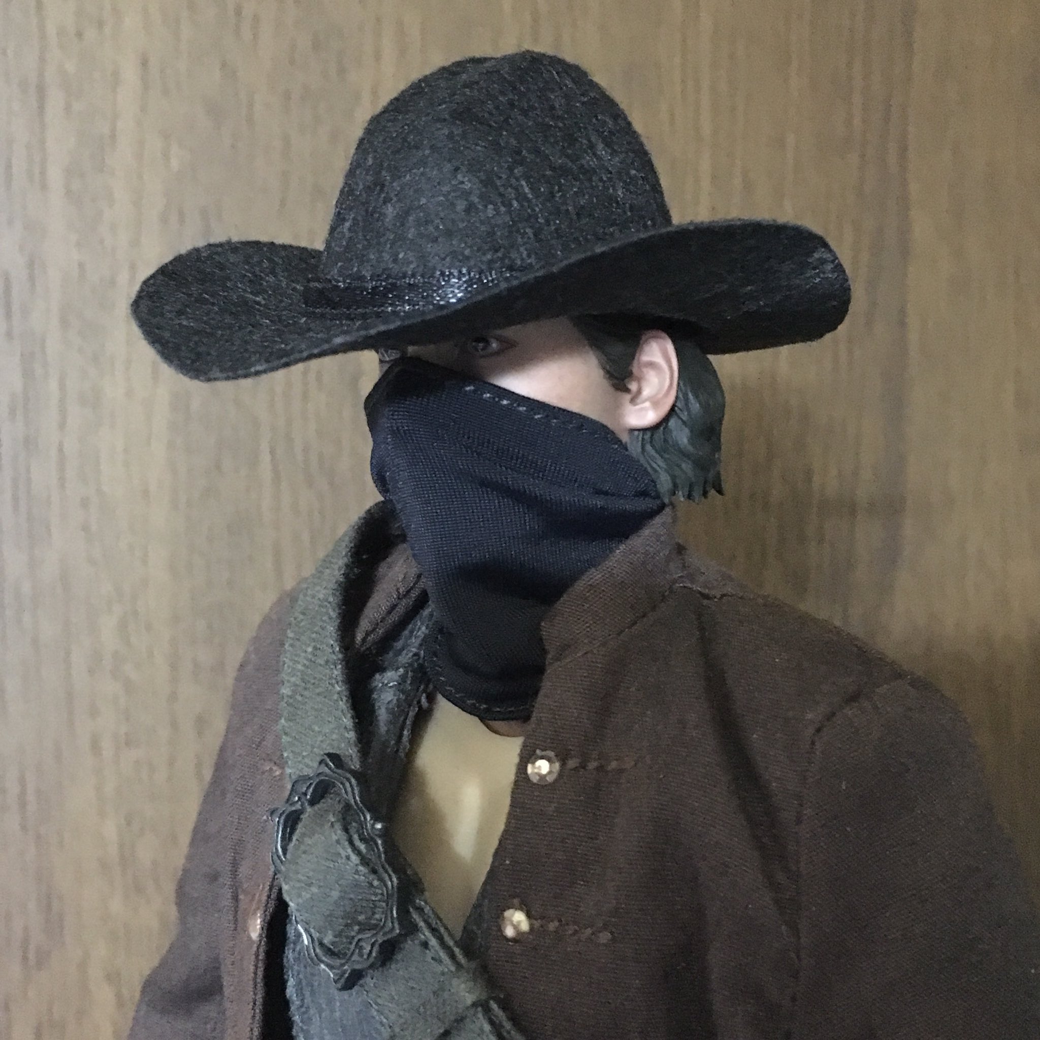 タケル 男狩人はコート待ちなんだけどヘッドをジョニーさんに変えてみた 帽子のサイズがなんかしっくりこないからそのうち粘土コネそう ブラッドボーン Bloodborne ブラボフィギュア タケル 男狩人はコート待ちなんだけどヘッドをジョニーさんに変えてみた 帽子のサイズがなんかしっくりこないからそのうち粘土コネそう ブラッドボーン Bloodborne ブラボフィギュア