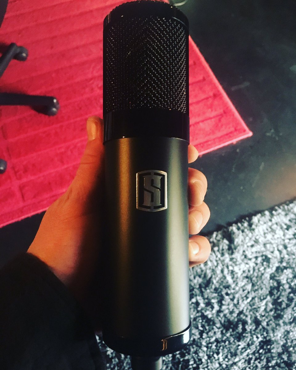 OTownOfficial's tweet photo. Vocal sessions for the 4th album have officially commenced!! Thank you @slatedigital for the #VMS mic! It sounds amazing :) https://t.co/0bHLtqnQhI