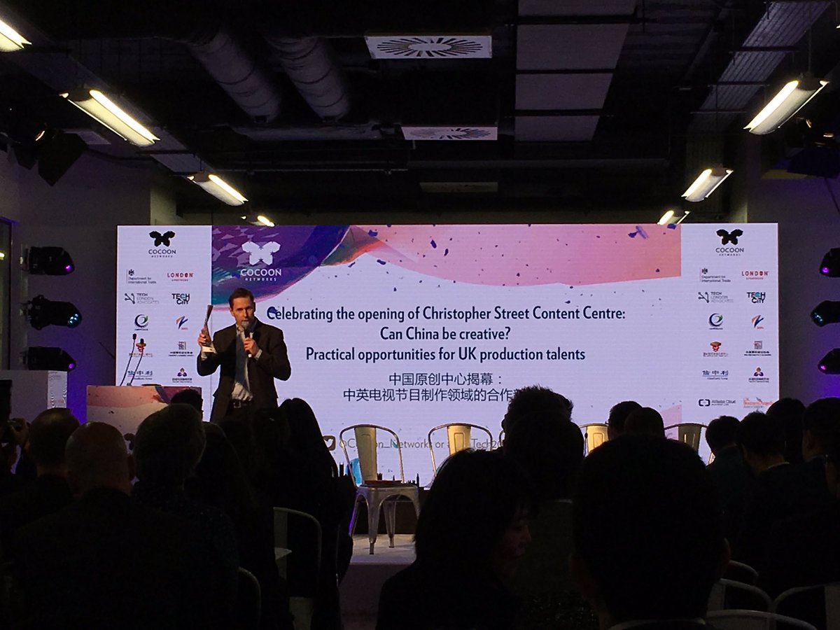 CocoonGlobal_'s tweet photo. #CUtech16 Proud to launch the very first China's first content centre in London, the world's most creative city! https://t.co/lrFJXFZJRT