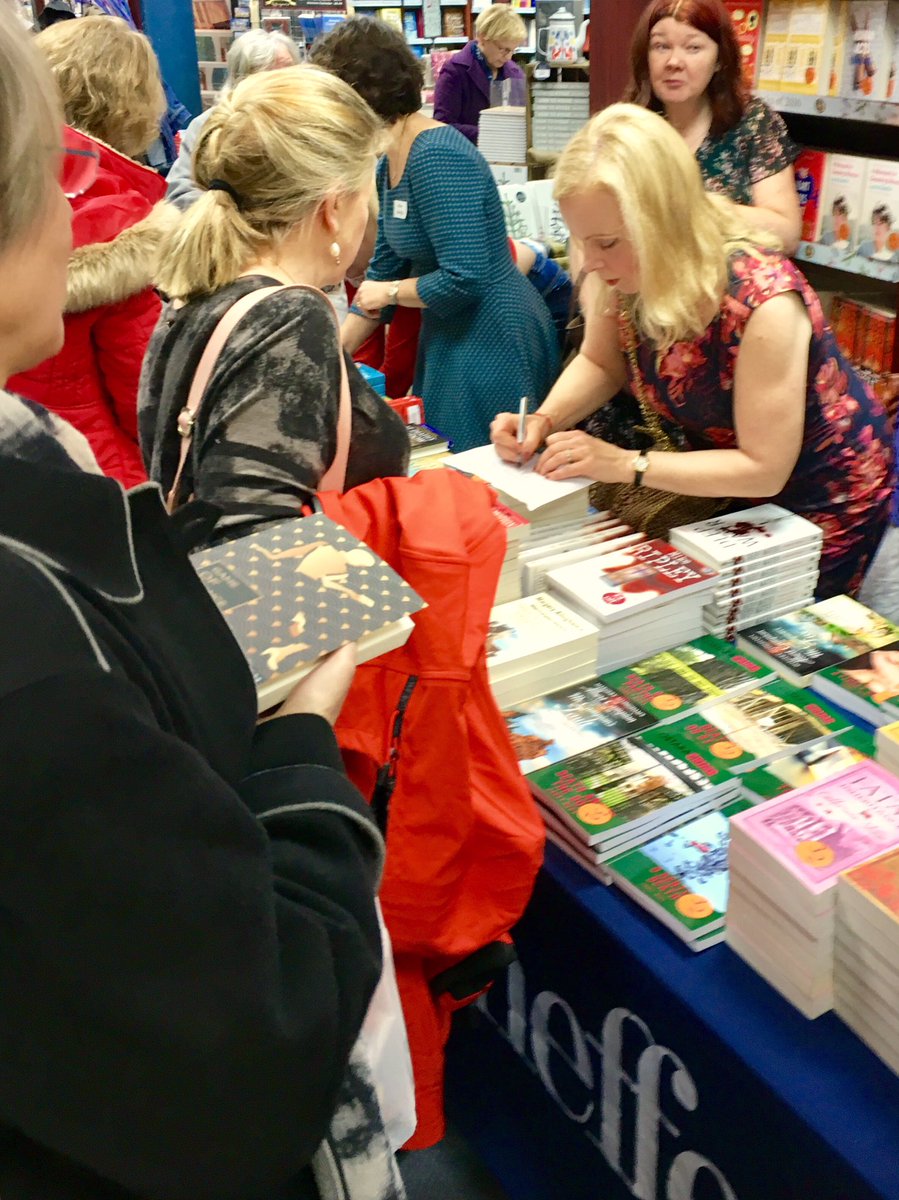 arbuthnotbooks's tweet image. Thank you to all who joined @christinakoning last night at @heffersbookshop's fabulous 'Murder Under the Mistletoe' event!
