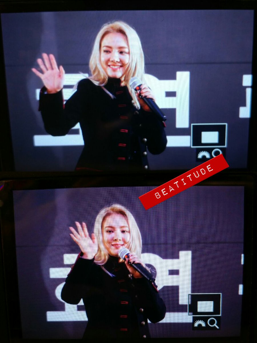 [PIC][09-12-2016]HyoYeon tham dự buổi Fansign cho "MYSTERY" vào tối nay CzPIV5uUUAARevq