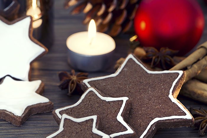 Wondering about #Hanukkah, #Christmas &amp; your #interfaith family? We've got some answers. bit.ly/2gU174A