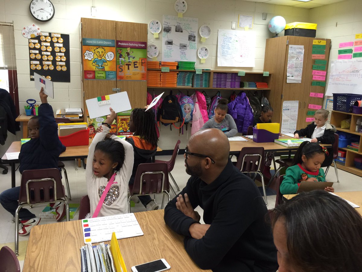 DrEmilyAMassey's tweet image. @Woodson_Park Great BLAST instruction! #APSmainthingmainthing @DonyallD @ATLsuper #CalibrationMatters #PhonicsMatters