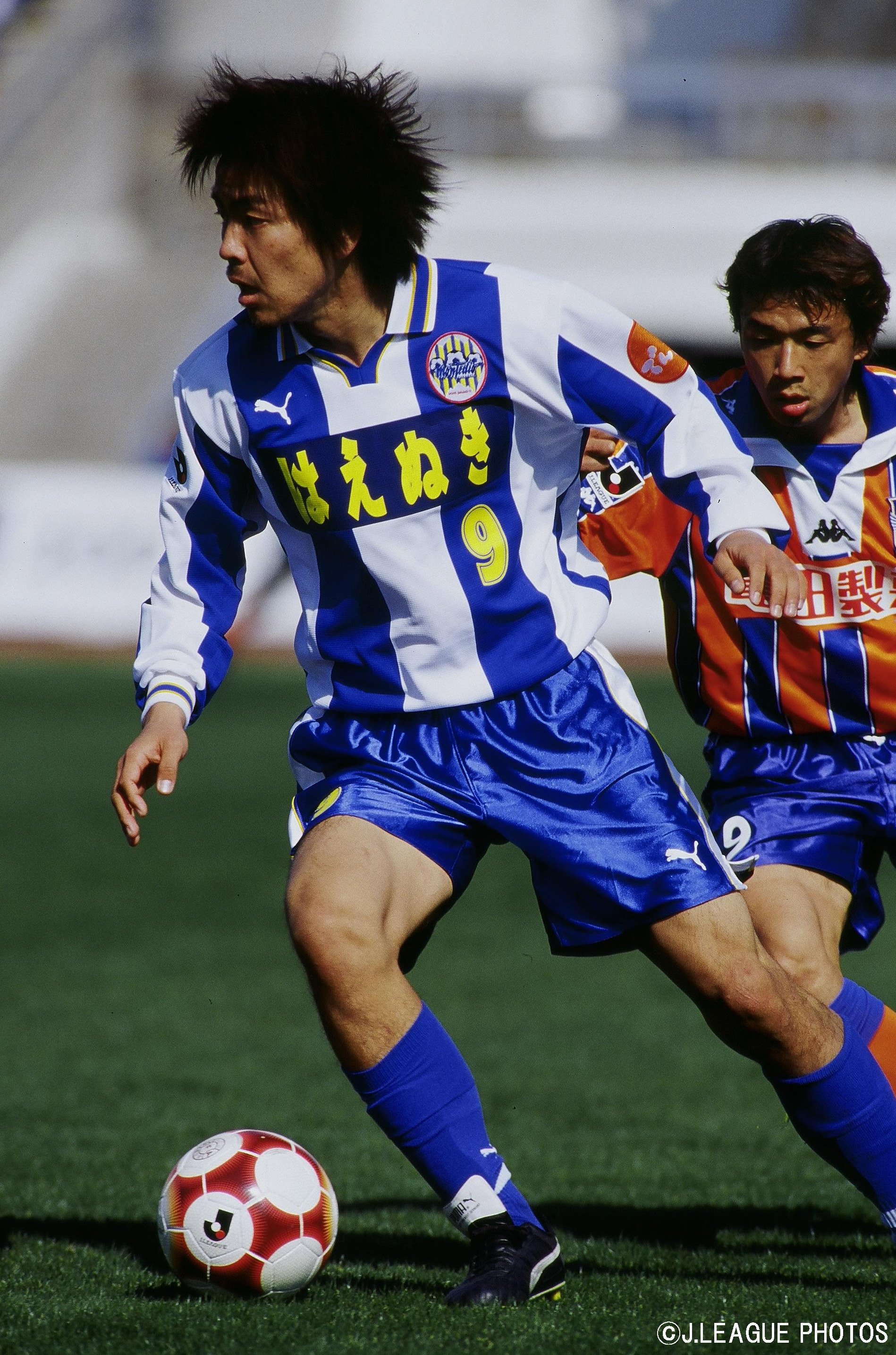 モンテディオ山形広報 Montedio Yamagata クラブ歴代ゴール数no 1の大島秀夫選手の足跡を振り返ります 山形に加入した01年のクラブ初の昇格争いでは 根本亮助選手 現jy村山コーチ 堀井岳也選手と共にツートップを組みダイナミックなポストプレーで