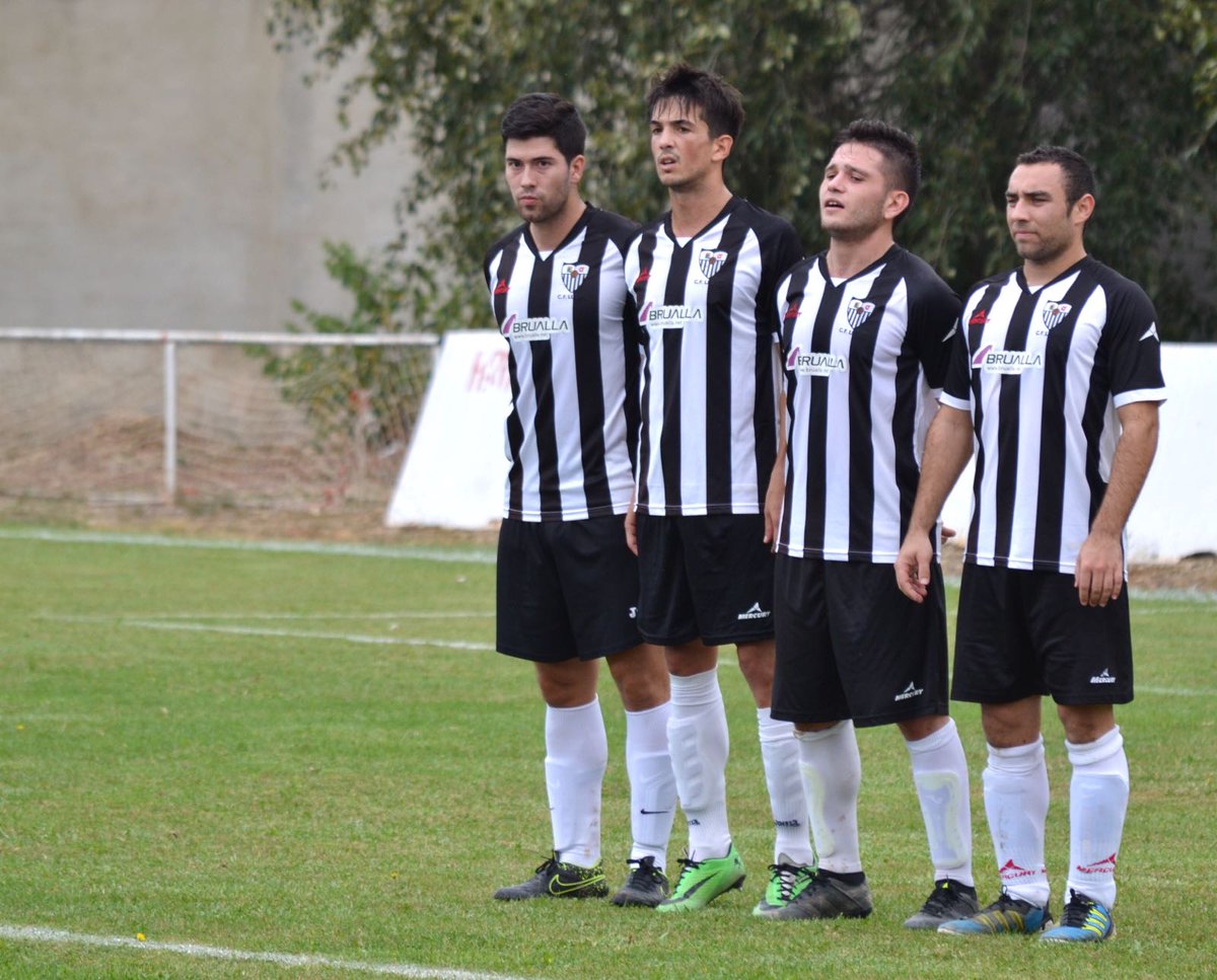 Vuelve el fútbol a lo grande, este domingo (15;30h) visitamos nuestros vecinos de @PedrolaSDM
#aupaluceni