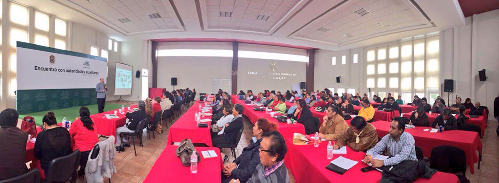CuevasRamon's tweet photo. #DavidTe1nforma Los Delegados de #Metepec son capacitados por primera vez en el desarrollo de sus funciones. https://t.co/QkZnO0PLpD