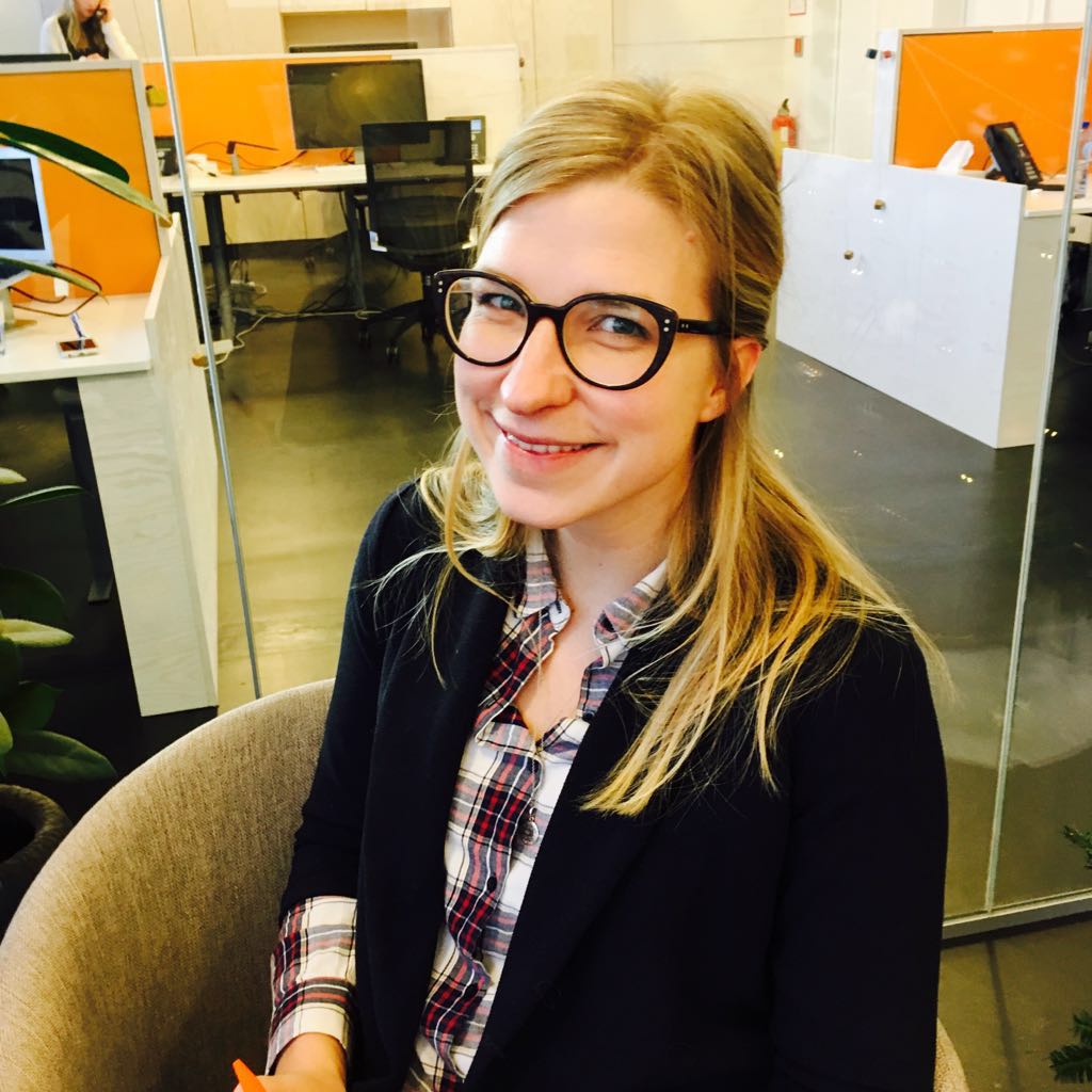 INSILENCIO's tweet photo. Early Christmas gift: @EllenVanHoof, nieuwe strateeg bij @insilencio https://t.co/hcgeA1d5EK