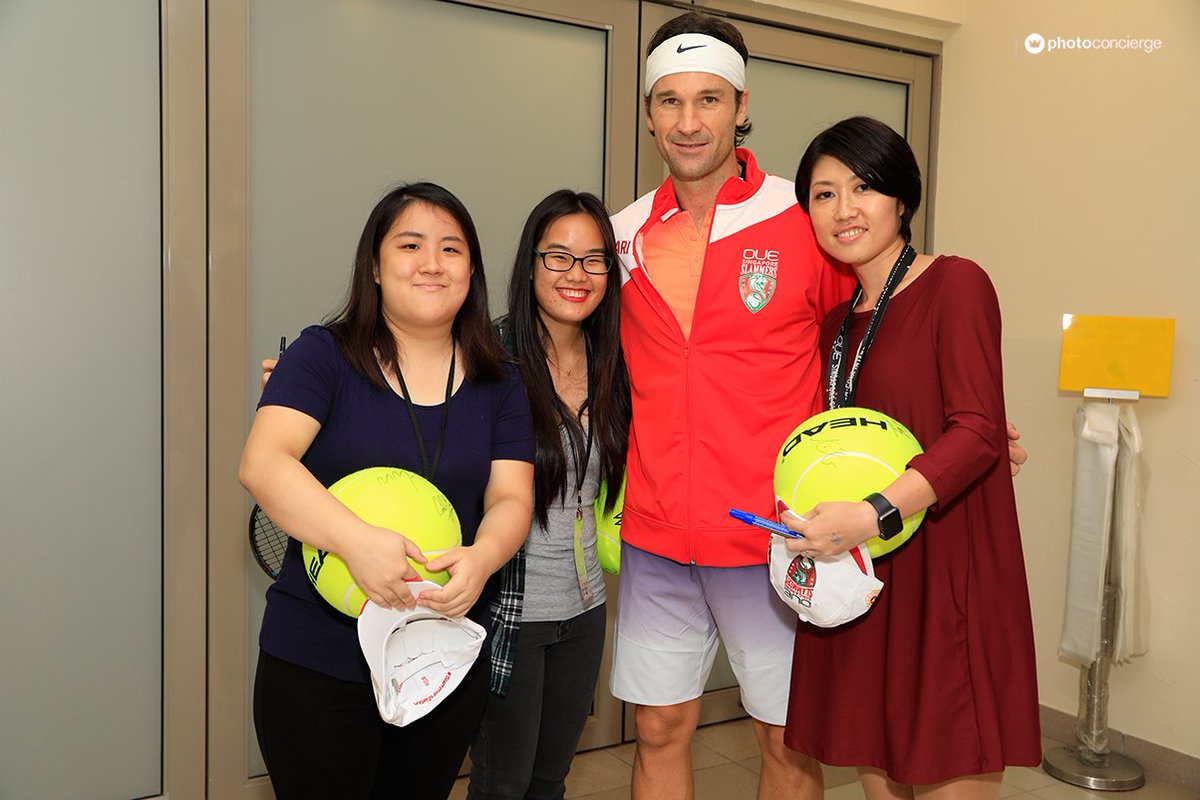 iptl's tweet photo. These lucky winners of the #MyIPTLSeat in #Singapore got to meet some of the #IPTL2016 players!
Full album: https://t.co/6I8ovfDfbS https://t.co/h7M2yOl2Hp