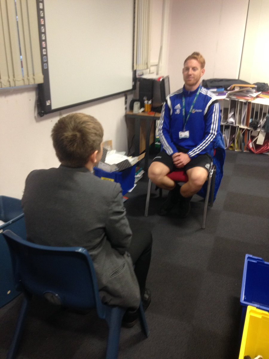 SharplesPE's tweet image. Mr Baldwin in the Hot seat #interviewtechnique#superlearningday