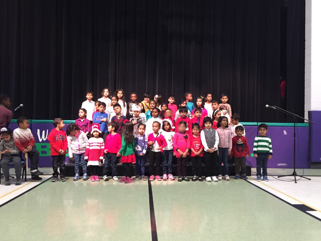 tgrewal86's tweet photo. Kindies ready to perform at the Winter Concert! ❄️ @BerylFordPS @PeelSchools @JosephPileggi @MsRobinson_PDSB https://t.co/yuJ7Ygl969