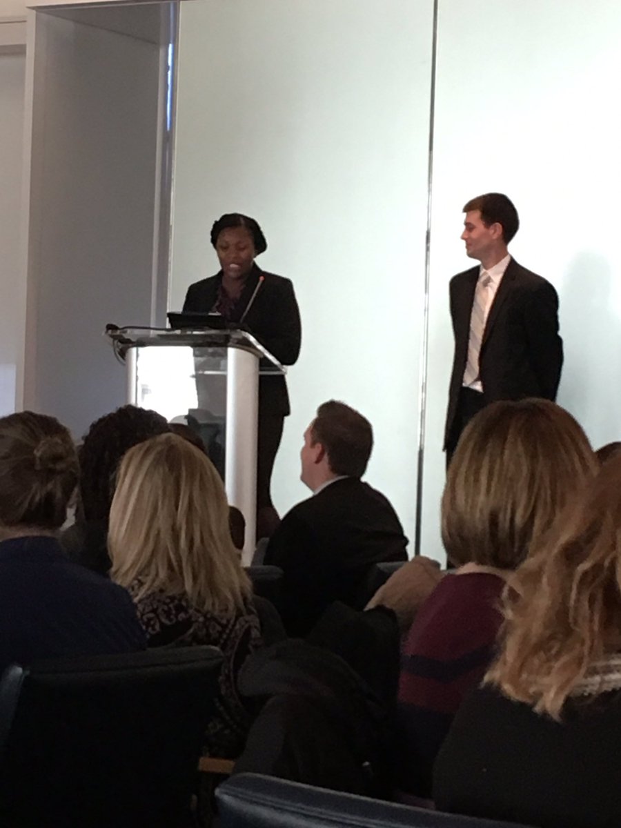 TerrasetES's tweet image. Proud of our Mrs. Hunstad for her leadership in coordinating the @feasp Assistant Principals conference. #faesp-ap2016