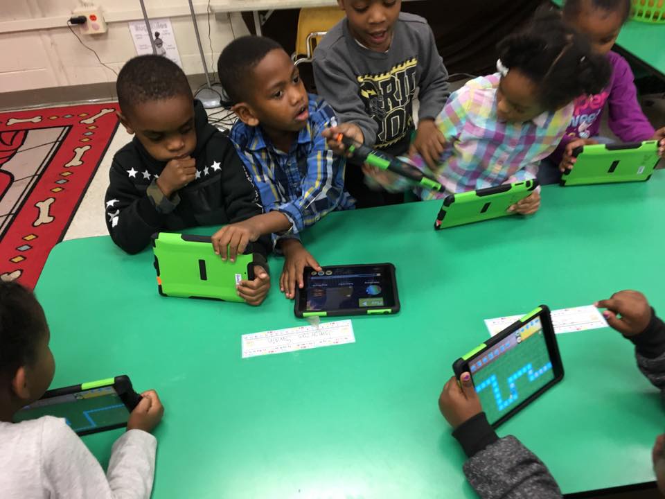 RCSWolvesPLN's tweet image. Kindergarteners Coding #MainElementary @RomeCitySchools #HourofCode #RCSHourOfCode #CSEdWeek #RCSWolvesPLN #TeachRCS