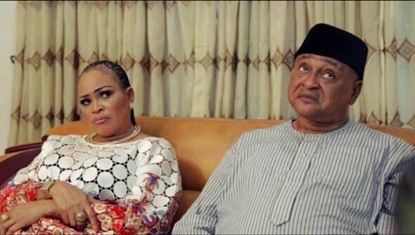 Phenomenal_Mpho's tweet photo. #Describe2016UsingAMeme https://t.co/AylGlmSL2u