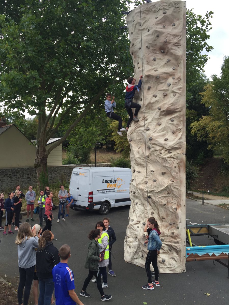 NateaSport's tweet photo. @NateaSport c'est maintenant de l'#Escalade mobile (8m de haut et 3 voies).
Sur la base @NateaSport, sur @BordeauxTT ou près de #Bordeaux https://t.co/jljsYw2QMk