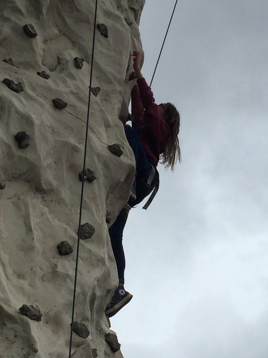 NateaSport's tweet photo. @NateaSport c'est maintenant de l'#Escalade mobile (8m de haut et 3 voies).
Sur la base @NateaSport, sur @BordeauxTT ou près de #Bordeaux https://t.co/jljsYw2QMk