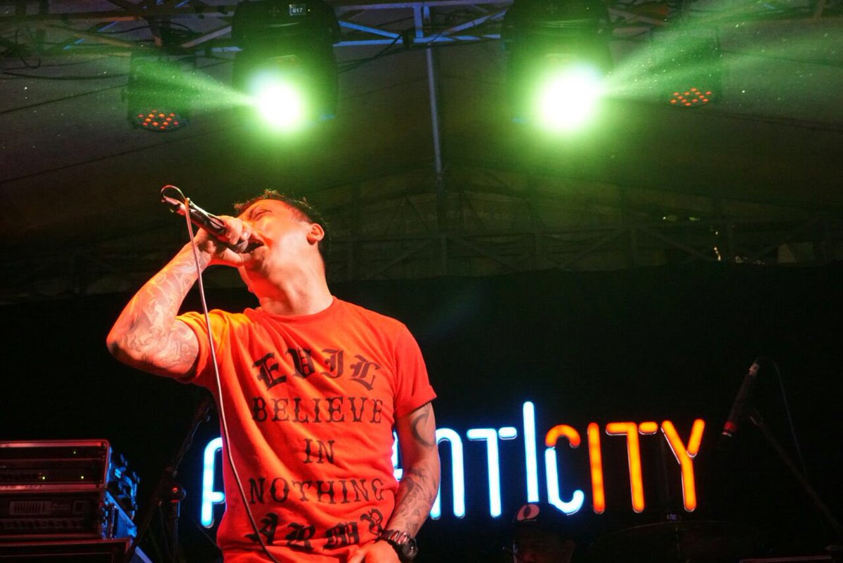 Rolling Stone INA tweet media