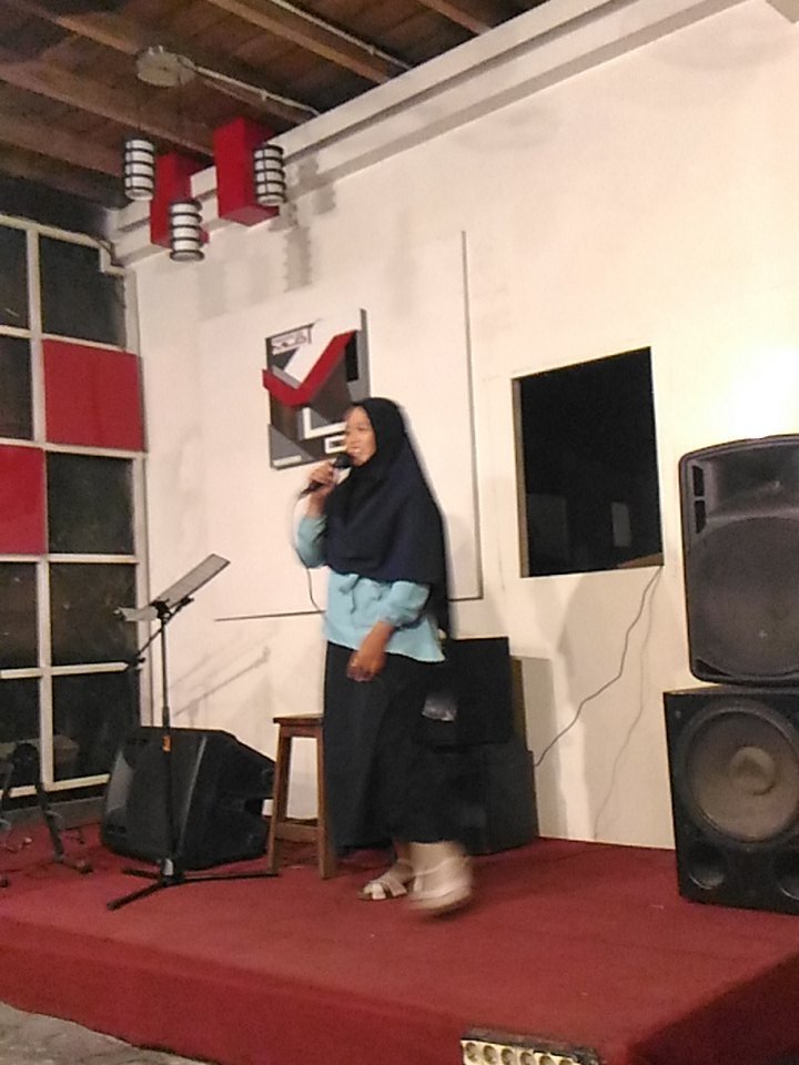 Komik selanjutnya, ada cewek nihhh... ini dia Lutfiaaaaaaaa