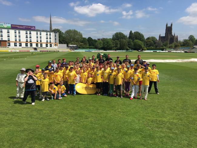 WorcsCricketFdn's tweet photo. 12 Worcestershire Clubs identified as @Chance2Shine Centres for 2017.  https://t.co/Gh2k38mr0C #future #schoollink https://t.co/bFUL7lJYor