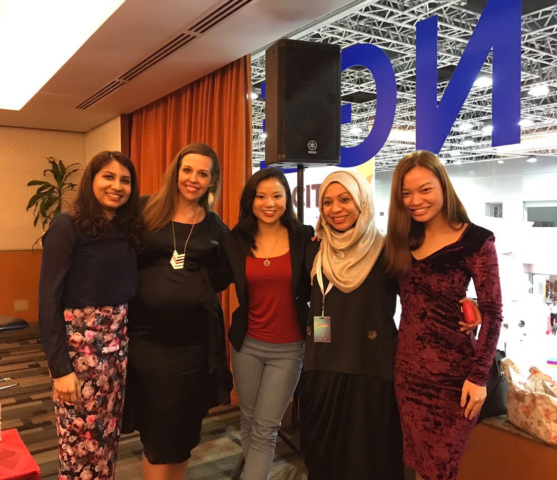 aizaazreen's tweet photo. Good fun at #GEC2016 pop up sesh. Spoke on the topic "Beyond Boundaries: Entrepreneurship, the Critical Path for Women Empowerment" #leanin https://t.co/CykcXDobyR